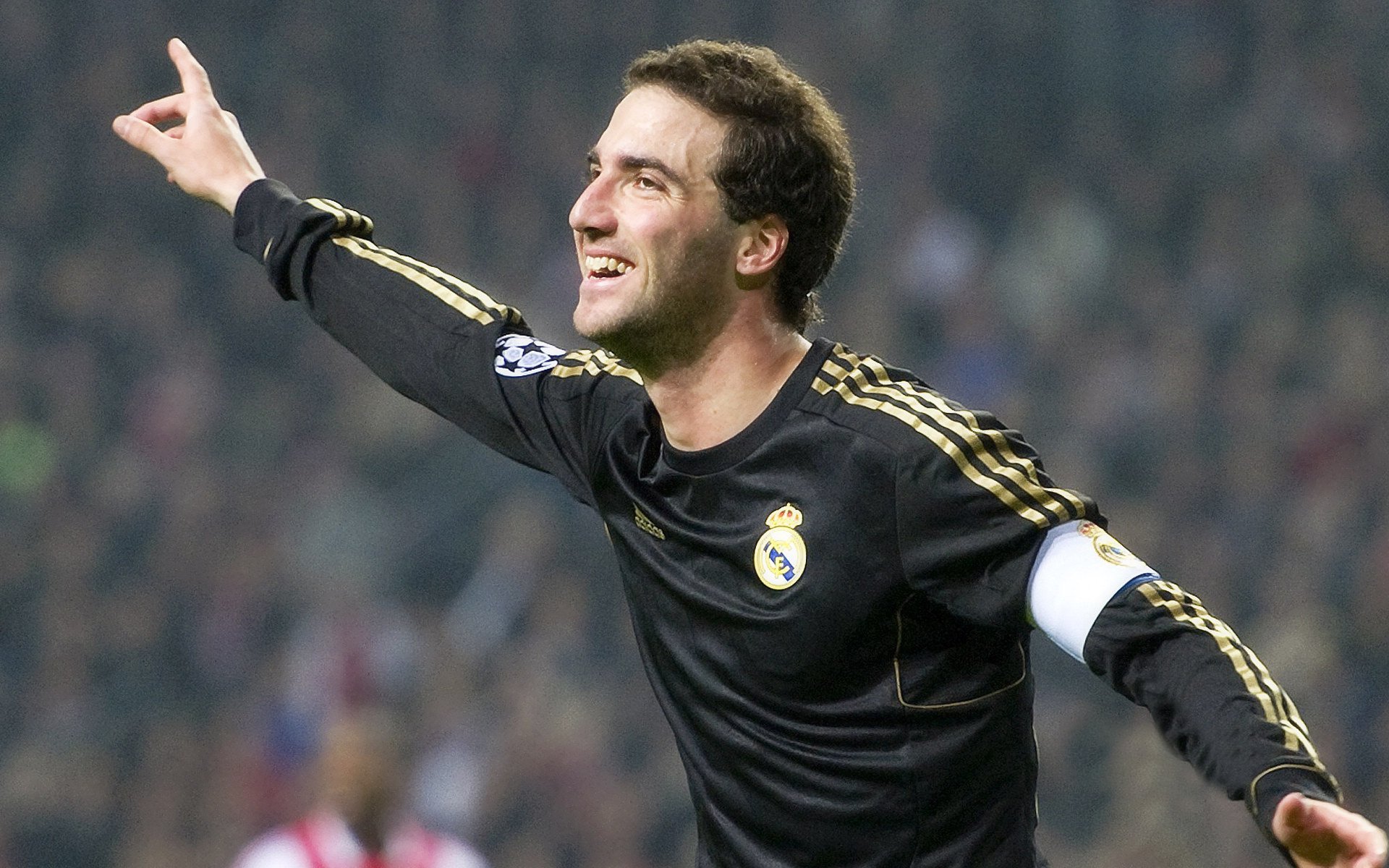 开云官网APP下载-你了解的足球礼仪有哪些？国际礼仪大解析，足球礼仪顺序